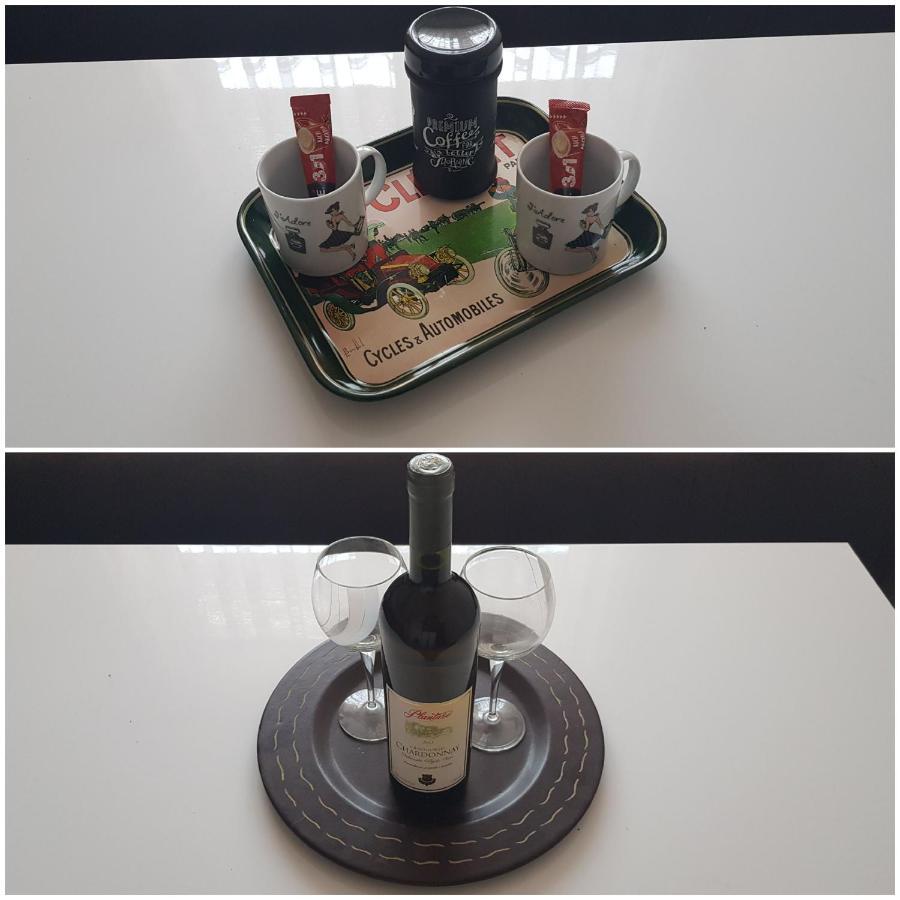 Apartmani Sarah 투즐라 외부 사진