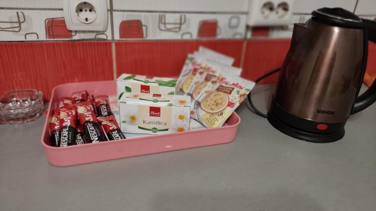 Apartmani Sarah 투즐라 외부 사진